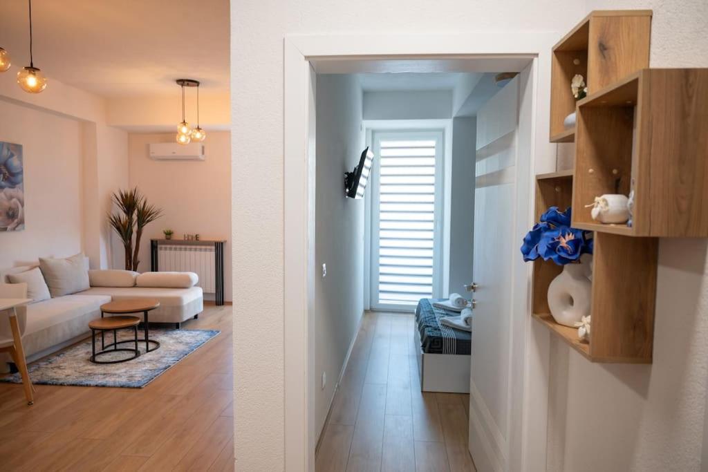 New 1 Bedroom Apt In Skopje City Center - Free Parking Eksteriør bilde